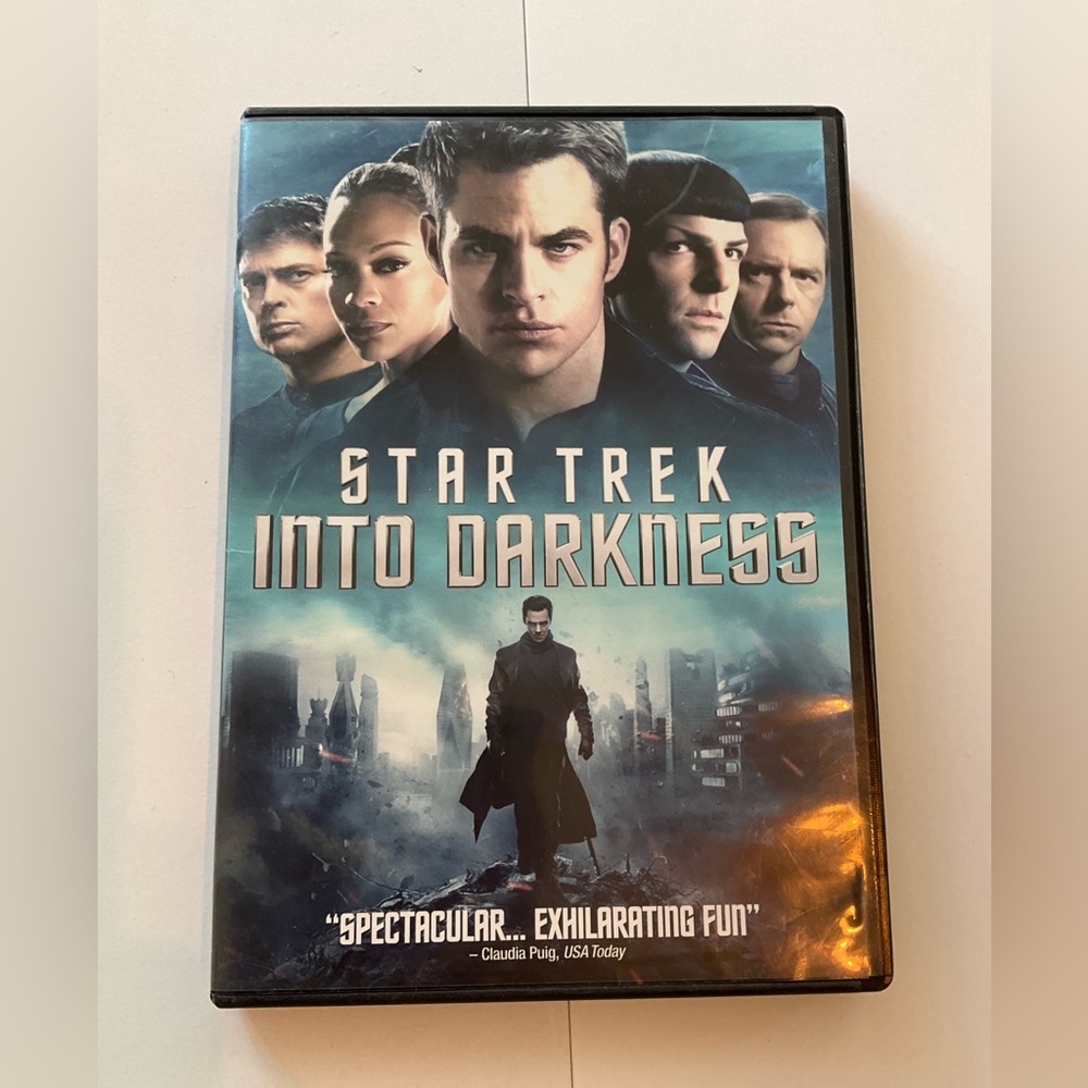 Star trek into darkness new DVD